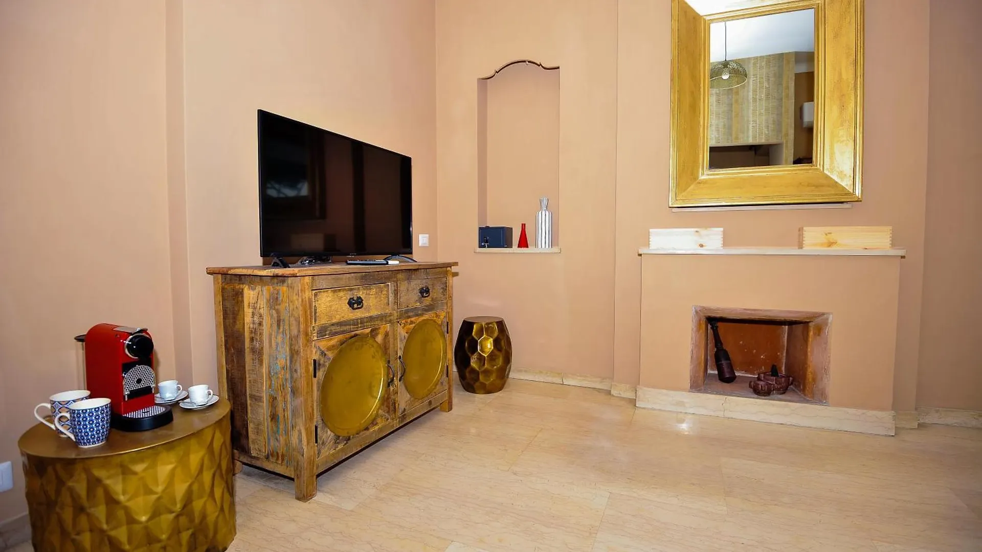 Boutique Suites Valadier Rome 0*,